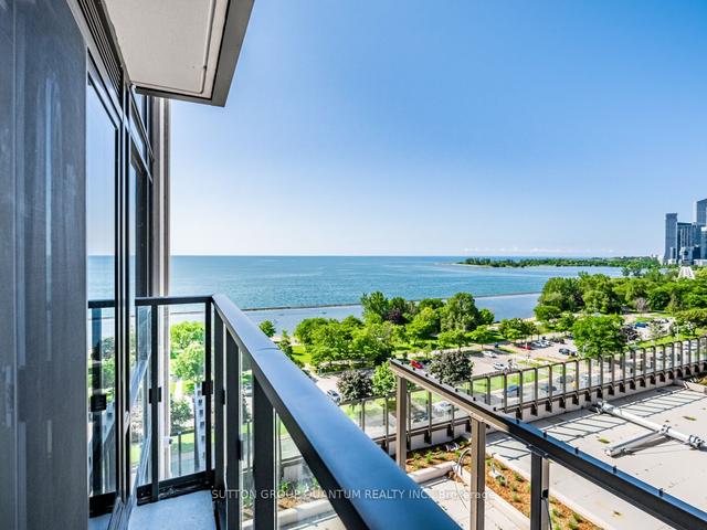 1209 - 1926 Lake Shore Blvd W, Condo with 3 bedrooms, 2 bathrooms and 1 parking in Toronto ON | Image 5