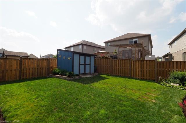909 Eden Oak Crt, House detached with 3 bedrooms, 2 bathrooms and 4 parking in Kitchener ON | Image 40