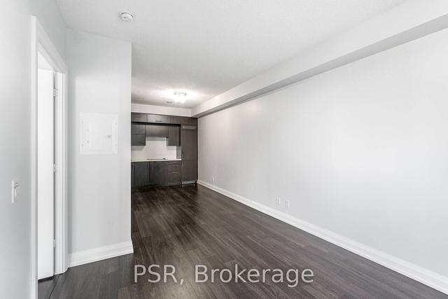1301 - 2 Anndale Dr, Condo with 1 bedrooms, 1 bathrooms and 1 parking in Toronto ON | Image 11