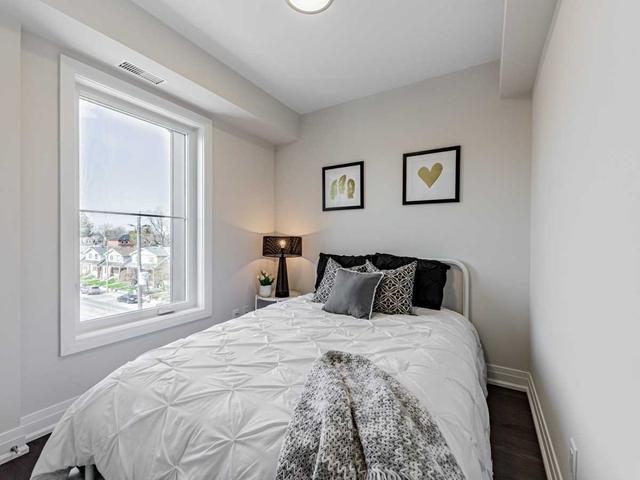 PH1 - 27 Somers Ave, Condo with 2 bedrooms, 1 bathrooms and 1 parking in East York ON | Image 15