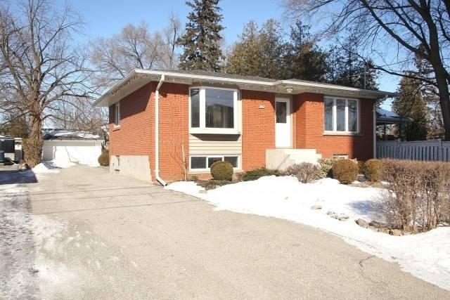 MAIN - 1267 St James Ave, House detached with 4 bedrooms, 2 bathrooms and 3 parking in Mississauga ON | Image 1