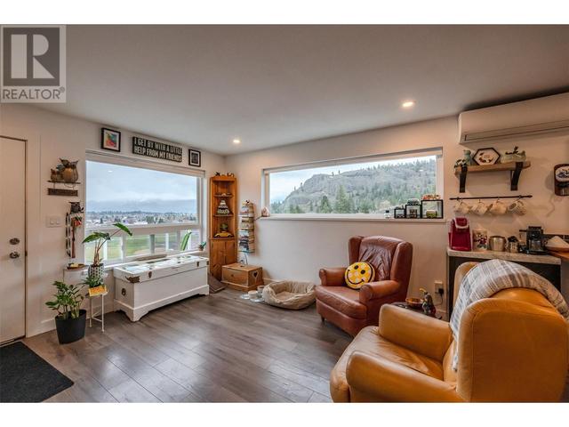 116 - 10903 Dale Meadows Rd, House detached with 5 bedrooms, 3 bathrooms and 2 parking in Summerland BC | Image 12