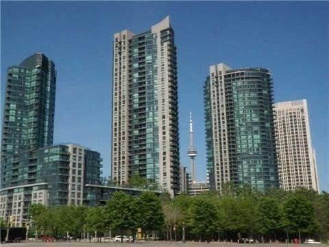PH1671 - 209 Fort York Blvd, Condo with 2 bedrooms, 2 bathrooms and 1 parking in Toronto ON | Image 1