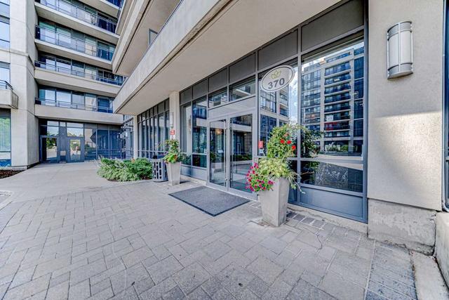 PH15 - 370 Highway 7, Condo with 3 bedrooms, 3 bathrooms and 1 parking in Richmond Hill ON | Image 23