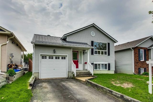 9 Knicely Rd, House detached with 2 bedrooms, 3 bathrooms and 2 parking in Barrie ON | Image 1