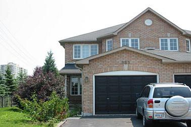 883 Applecroft Cir, House semidetached with 3 bedrooms, 4 bathrooms and 2 parking in Mississauga ON | Image 1