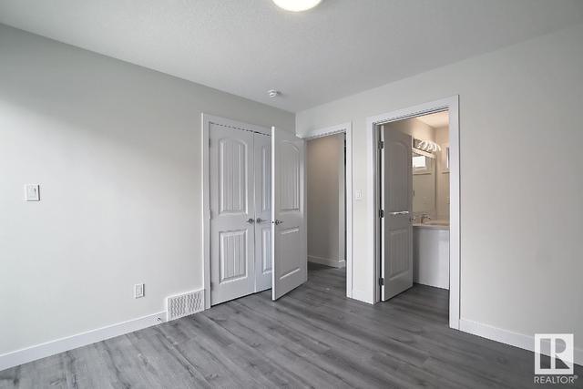 2 - 10927 80 Ave Nw, House semidetached with 3 bedrooms, 3 bathrooms and null parking in Edmonton AB | Image 32