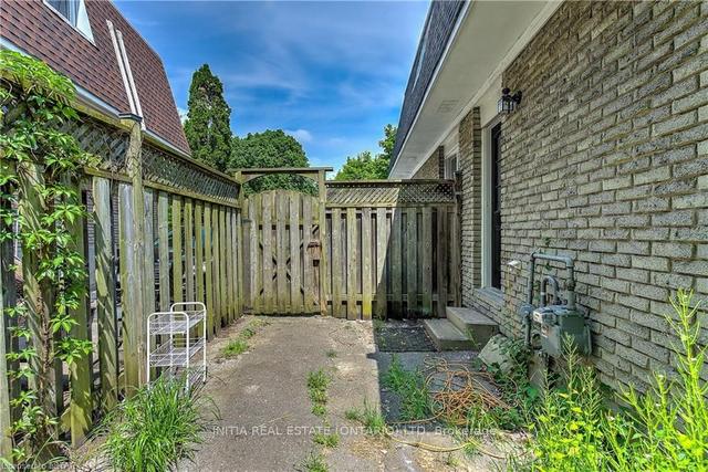 5 Ardsley Rd, House semidetached with 3 bedrooms, 2 bathrooms and 3 parking in London ON | Image 25