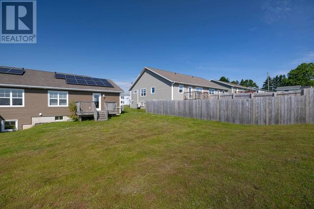 186 Norwood Rd, House semidetached with 2 bedrooms, 1 bathrooms and null parking in Charlottetown PE | Image 3