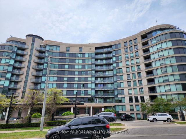 PH204 - 18 Valley Woods Rd, Condo with 3 bedrooms, 2 bathrooms and 1 parking in North York ON | Image 17