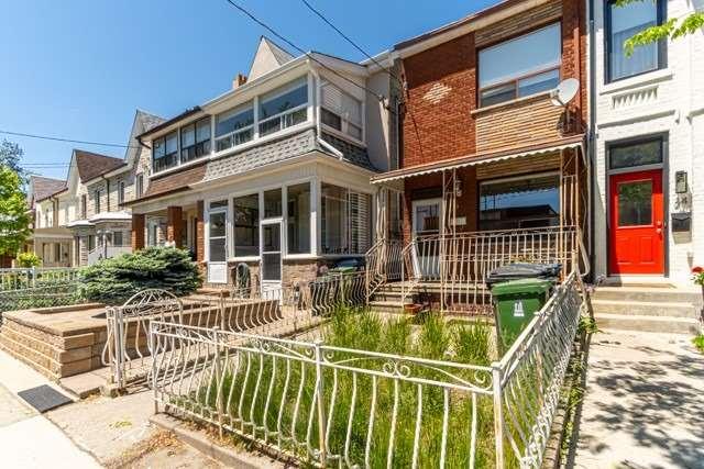 MAIN - 26 Gordon St, House attached with 3 bedrooms, 2 bathrooms and 0 parking in Toronto ON | Image 23