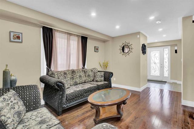 90 Buick Blvd, House detached with 4 bedrooms, 4 bathrooms and 6 parking in Brampton ON | Image 36