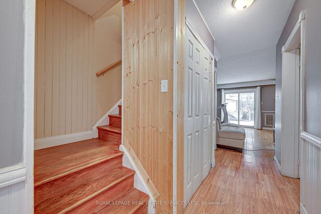 24 Deer Run Cres, Townhouse with 3 bedrooms, 3 bathrooms and 2 parking in Bradford ON | Image 25