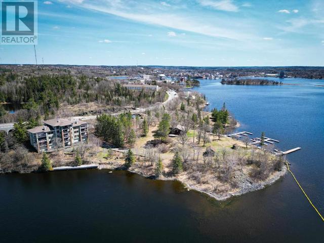 10 - 401 Forestry Bay, Condo with 3 bedrooms, 3 bathrooms and null parking in Kenora ON | Image 4