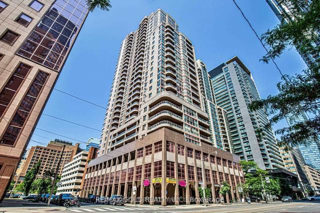 710 - 736 Bay St, Condo with 2 bedrooms, 2 bathrooms and 0 parking in Toronto ON | Image 1