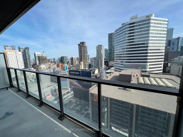 2104 - 20 Edward St, Condo with 1 bedrooms, 1 bathrooms and 0 parking in Toronto ON | Image 9