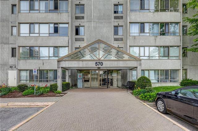 405 - 570 Proudfoot Lane, House attached with 2 bedrooms, 1 bathrooms and 1 parking in London ON | Image 32