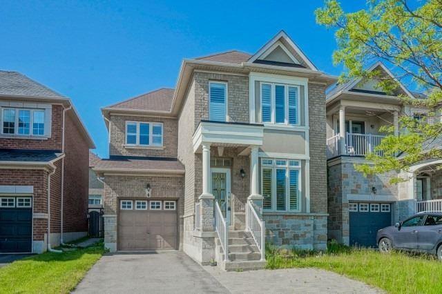 6 Degas Dr, House detached with 3 bedrooms, 4 bathrooms and 3 parking in Thornhill ON | Image 1