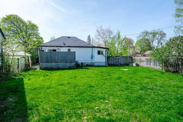 886 Birch Ave, House detached with 2 bedrooms, 2 bathrooms and 3 parking in Peterborough ON | Image 30