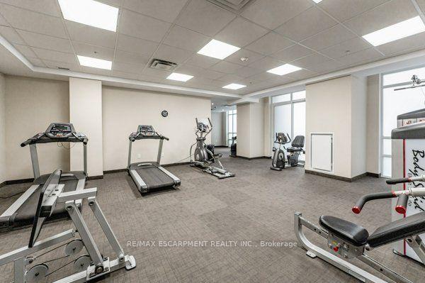 103 - 81 Robinson St, Condo with 2 bedrooms, 2 bathrooms and 1 parking in Hamilton ON | Image 14