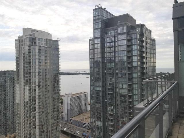 PH2 - 15 Fort York Blvd, Condo with 2 bedrooms, 2 bathrooms and 1 parking in Toronto ON | Image 16