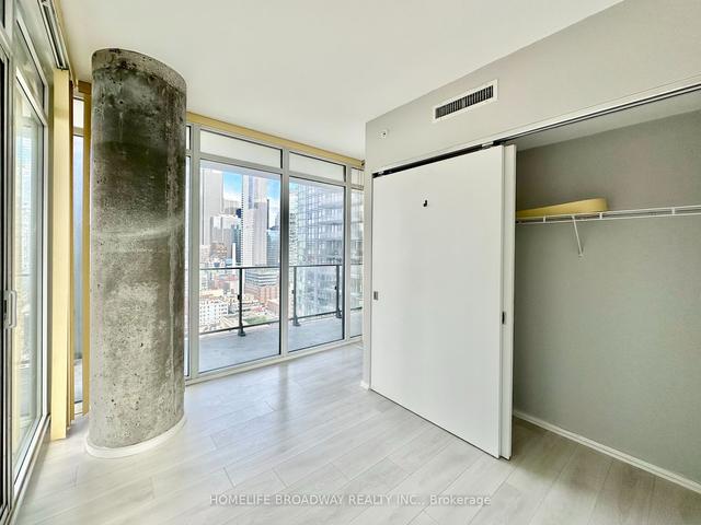 2008 - 125 Peter St, Condo with 2 bedrooms, 1 bathrooms and 0 parking in Toronto ON | Image 10