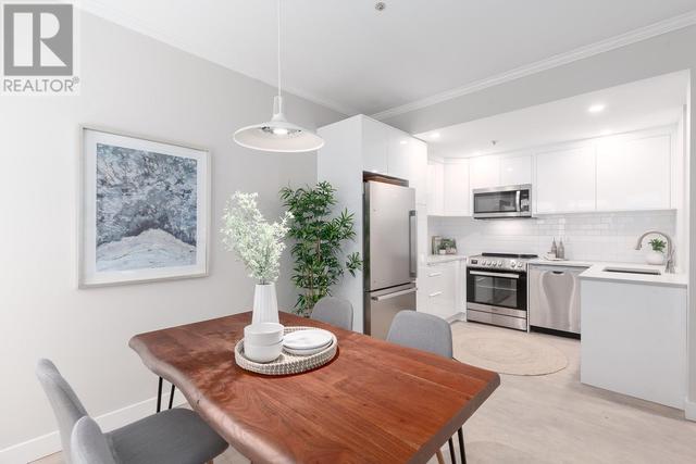 2 - 36 W 13th Ave, House attached with 2 bedrooms, 2 bathrooms and 1 parking in Vancouver BC | Image 13