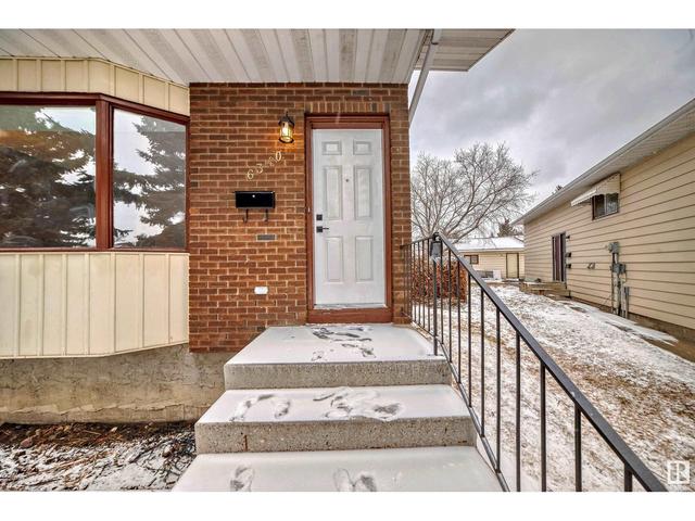 6340 - 34 A Av Nw Nw, House semidetached with 3 bedrooms, 1 bathrooms and null parking in Edmonton AB | Image 3