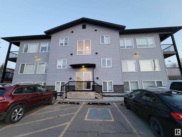 930 11 St, Condo with 1 bedrooms, 1 bathrooms and null parking in Cold Lake AB | Image 1