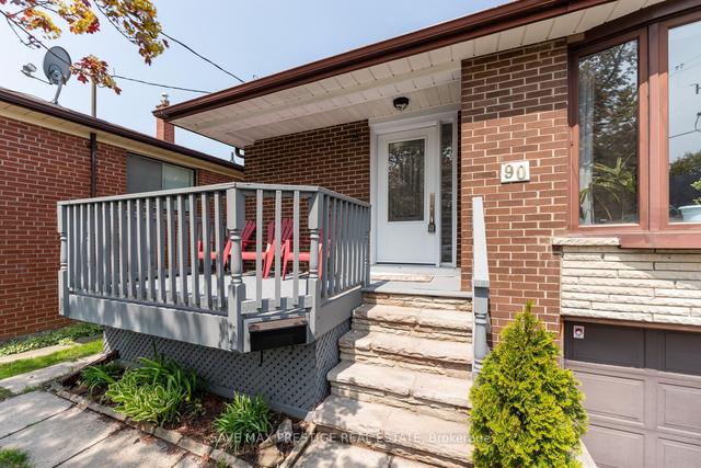 90 Archibald St, House semidetached with 3 bedrooms, 2 bathrooms and 3 parking in Brampton ON | Image 23