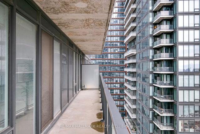 2705 - 125 Blue Jays Way, Condo with 2 bedrooms, 2 bathrooms and 1 parking in Toronto ON | Image 27