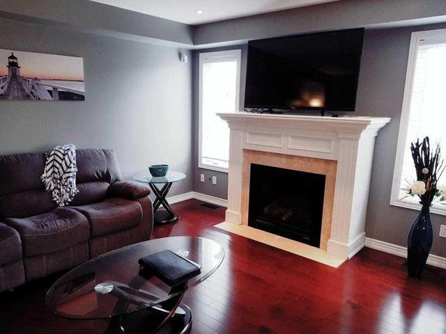 8850 Silverstar Crt, House semidetached with 4 bedrooms, 3 bathrooms and 4 parking in Niagara Falls ON | Image 6