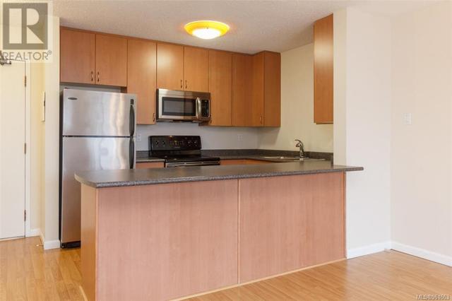 511 - 1745 Leighton Rd, Condo with 1 bedrooms, 1 bathrooms and 1 parking in Victoria BC | Image 7
