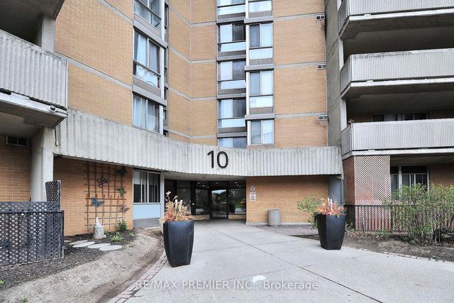 1901 - 10 Martha Eaton Way, Condo with 2 bedrooms, 2 bathrooms and 2 parking in North York ON | Image 23