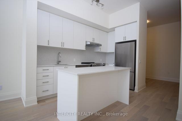 PH204 - 9000 Jane St, Condo with 1 bedrooms, 2 bathrooms and 1 parking in Concord ON | Image 21