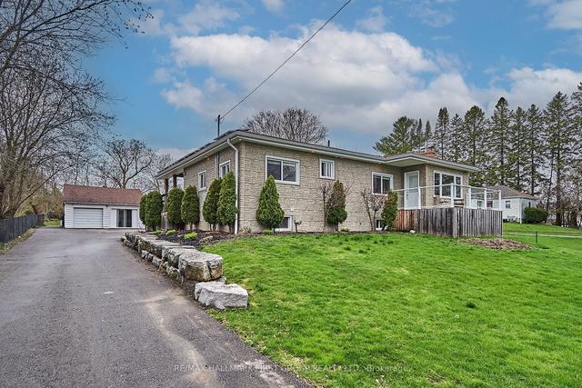 2170 Thornton Rd N, House detached with 3 bedrooms, 2 bathrooms and 13 parking in Oshawa ON | Image 34