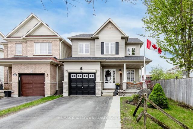 207 Maplewood Dr, House detached with 3 bedrooms, 3 bathrooms and 3 parking in Essa ON | Image 23