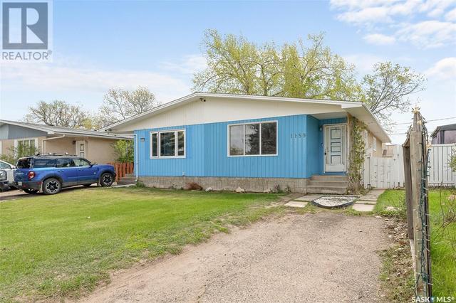 1159 Hastings St, House semidetached with 3 bedrooms, 1 bathrooms and null parking in Moose Jaw SK | Image 42
