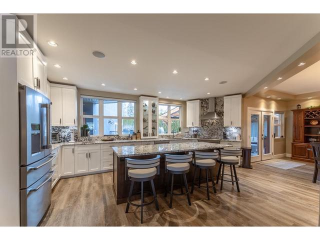 6016 Nixon Rd, House detached with 4 bedrooms, 3 bathrooms and 6 parking in Summerland BC | Image 14