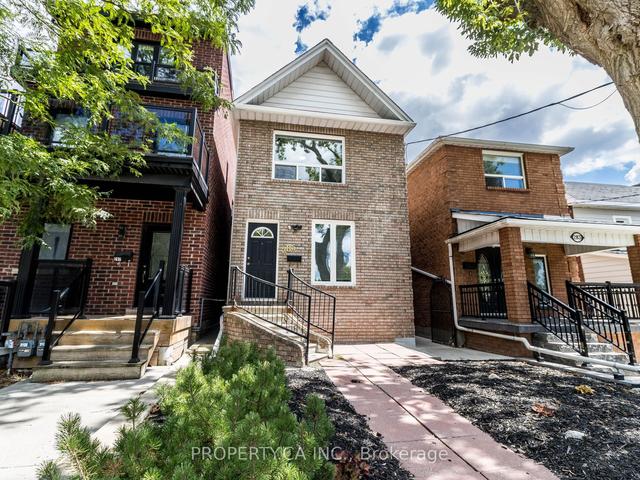 MAIN - 285 Bartlett Ave, House detached with 1 bedrooms, 1 bathrooms and 0 parking in Toronto ON | Image 1