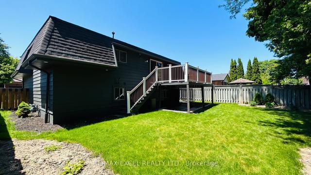 9 Ingram Crt, House detached with 3 bedrooms, 2 bathrooms and 3 parking in Whitby ON | Image 14