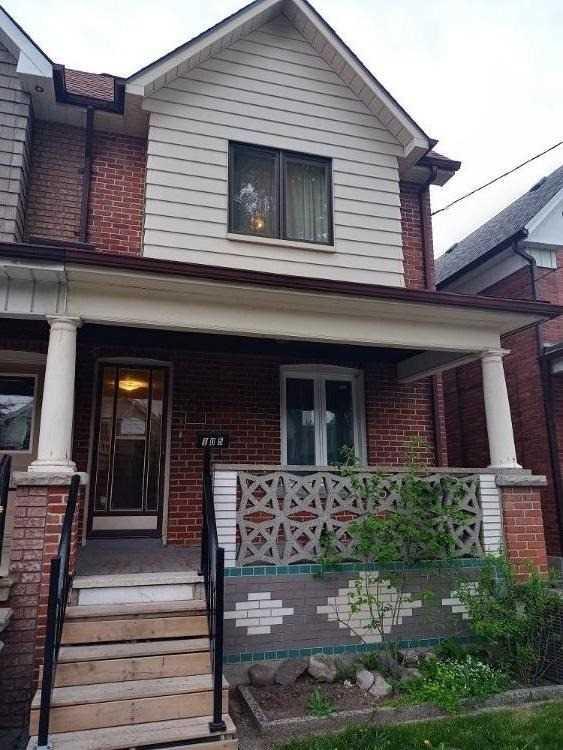 MAIN - 105 Millicent St, Home with 3 bedrooms, 2 bathrooms and 0 parking in Toronto ON | Image 1