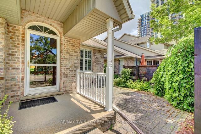 68 Freemont St, House attached with 2 bedrooms, 4 bathrooms and 2 parking in Waterloo ON | Image 25