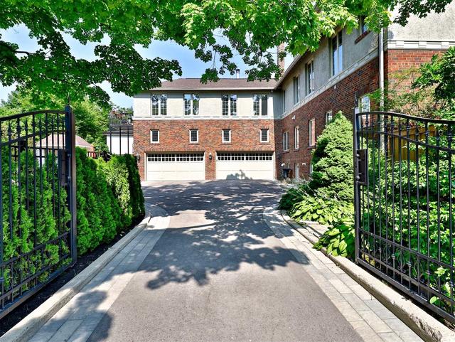 MAIN - 100 Rosedale Heights Dr, House other with 3 bedrooms, 5 bathrooms and 2 parking in Toronto ON | Image 3