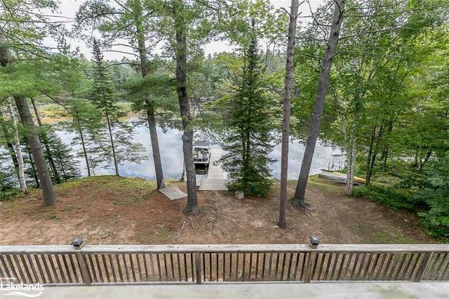 4 Severn River Shore, House detached with 2 bedrooms, 1 bathrooms and null parking in Muskoka Lakes ON | Image 11