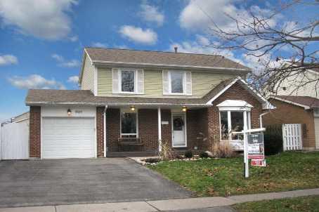 909 Finley Ave, House detached with 3 bedrooms, 2 bathrooms and 3 parking in Ajax ON | Image 1