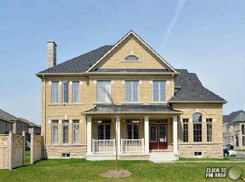 9 Impulse Cir, House detached with 4 bedrooms, 4 bathrooms and 4 parking in Brampton ON | Image 2