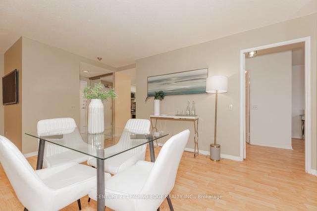 2218 - 7 Bishop Ave, Condo with 2 bedrooms, 2 bathrooms and 1 parking in Toronto ON | Image 2