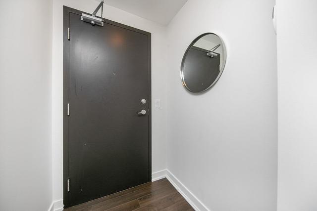 909 - 11 Superior Ave, Condo with 1 bedrooms, 1 bathrooms and 1 parking in Etobicoke ON | Image 18