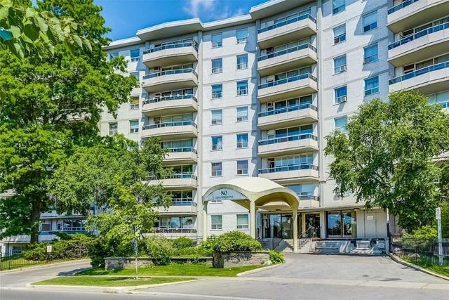 909 - 80 Grandravine Dr, Condo with 3 bedrooms, 1 bathrooms and 1 parking in North York ON | Image 1